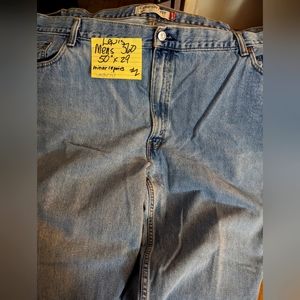 Vintage Levi Jeans 560s comfort Fit 50 inch waist 29-in inseam
